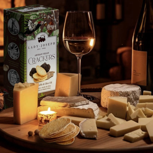 Crackers Trufa Negra y Aceite de Oliva  Lady Joseph 100 gr. 14 uds.