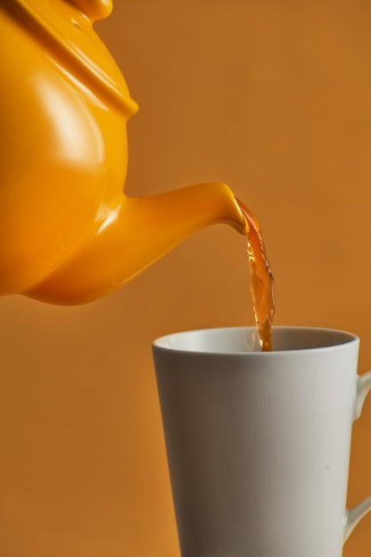 Tetera inglesa amarilla "Mustard" de Price & Kensington 6 tazas