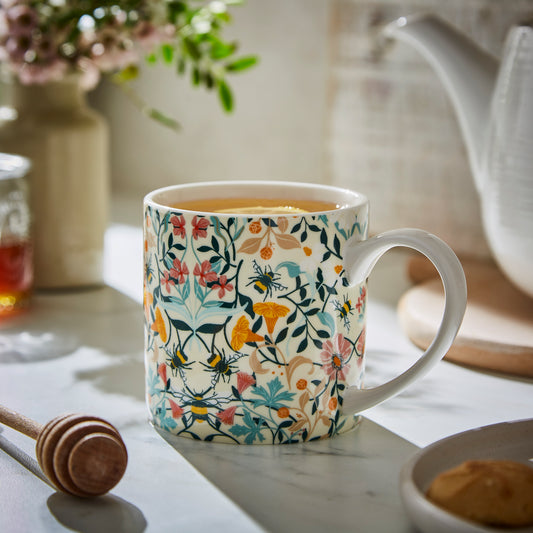 Taza de porcelana inglesa Bee Bloom
